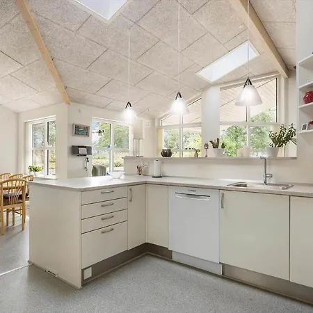 Fy166-middelfart-skrillinge-strand-100 Holiday home