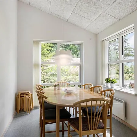 Fy166-middelfart-skrillinge-strand-100 度假居